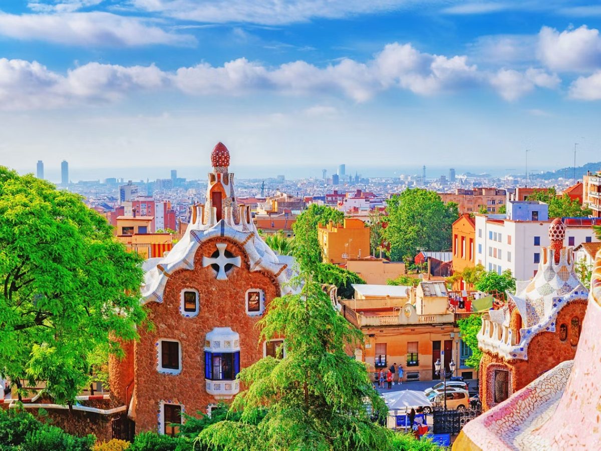 barcelona-spain-park-guell-architecture-2