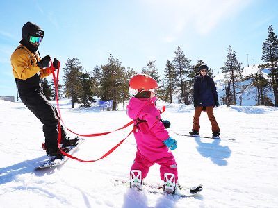 skien-in-lapland-snowboarden